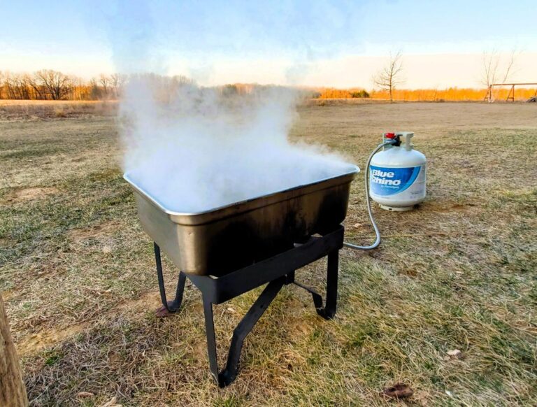 5 Reasons to Use a Turkey Fryer to Make Maple Syrup